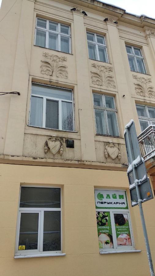 Apartment Anna Λβιβ Εξωτερικό φωτογραφία